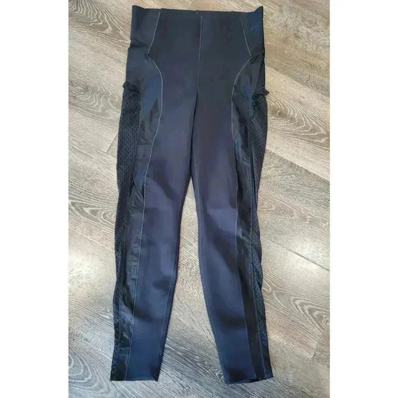 Nike Women's Size M Black High-Waisted 7/8 Training Mesh Tights #11 - Picture 1 of 8